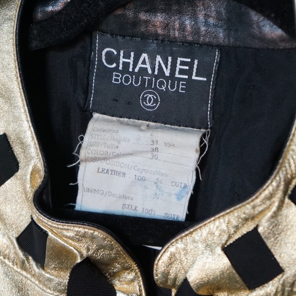 CHANEL ICONIC GOLD METALLIC LEATHER RUNWAY GORGEOUS JACKET VINTAGE 90’s - SZ 38. - Picture 6 of 6